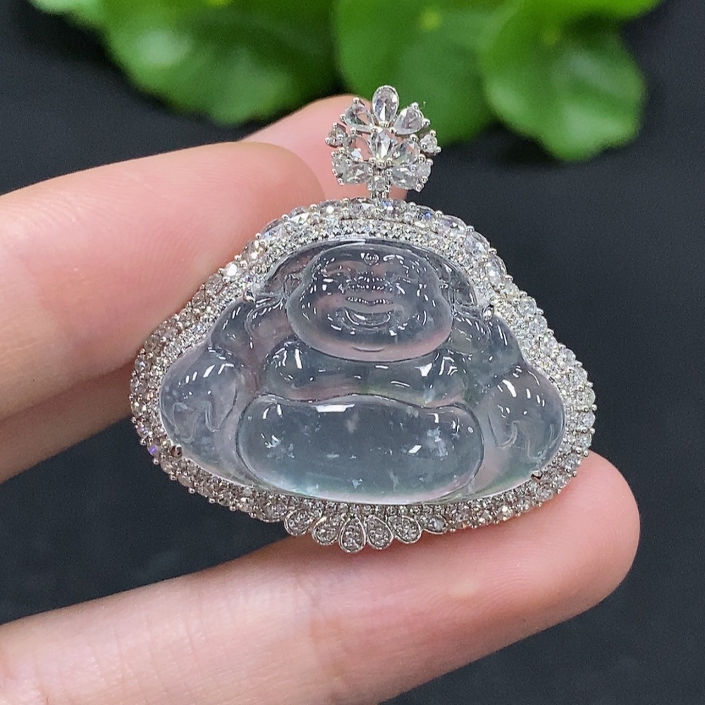 F33927642 Jadeite Buddha Pendant with 18K Gold and Diamond Accents, Total Weight Approx. 7.54g