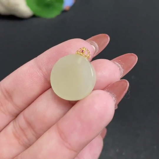 H34010761 Hetian Jade Inlaid Pendant, Plain Pendant, Total Weight Approx. 3.3g, 18k