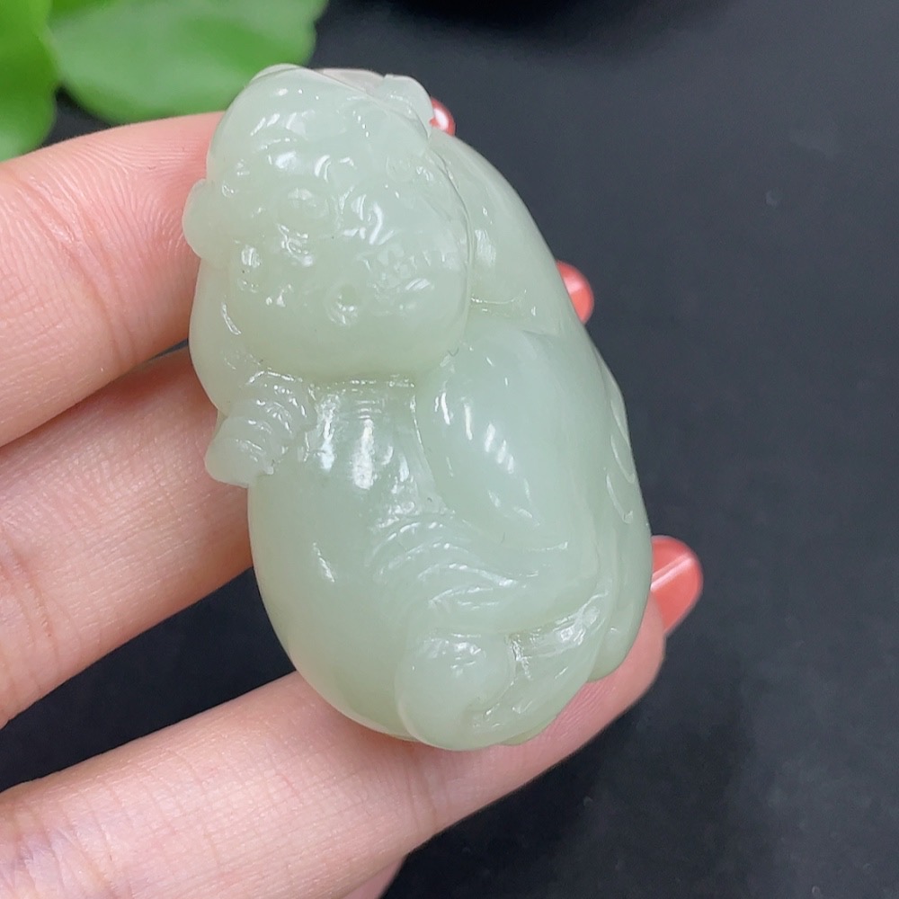H34017326 Hetian Jade Pendant, Auspicious Beast, Total Weight: Approx. 43.9g
