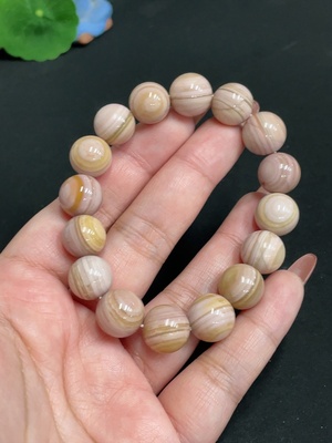 H35101175 Alashan Agate Bracelet, Approx. 12.3 mm, Containing Other Mineral Components, Total Weight Approx. 41.4g