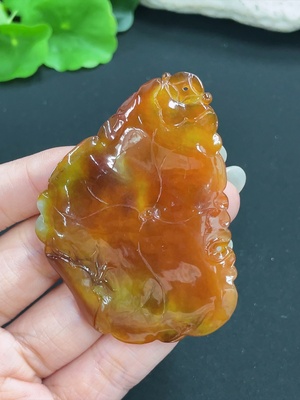 F41950225 翡翠挂件  货品总重约18.85g