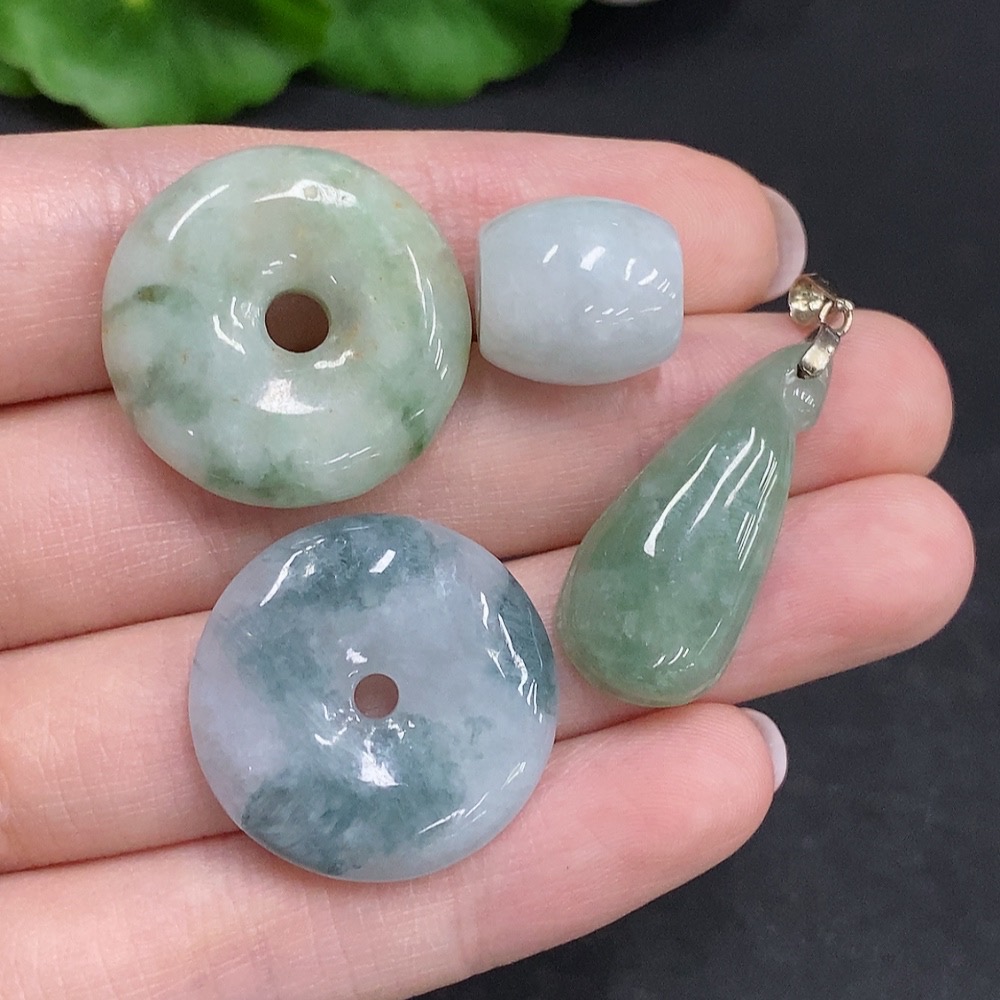 F34002274 Jadeite Pendants Sell as a Lot Non-Gold Inlaid