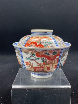 W32714812 Ceramic Undamaged Modern Painted Lidded Bowl (size as per actual item)
