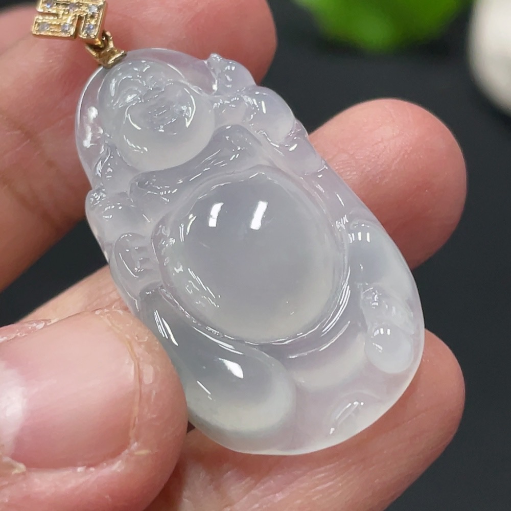 F30557813 Jadeite Maitreya Pendant with 18K Gold Clasp, Total Weight Approx. 5.66g