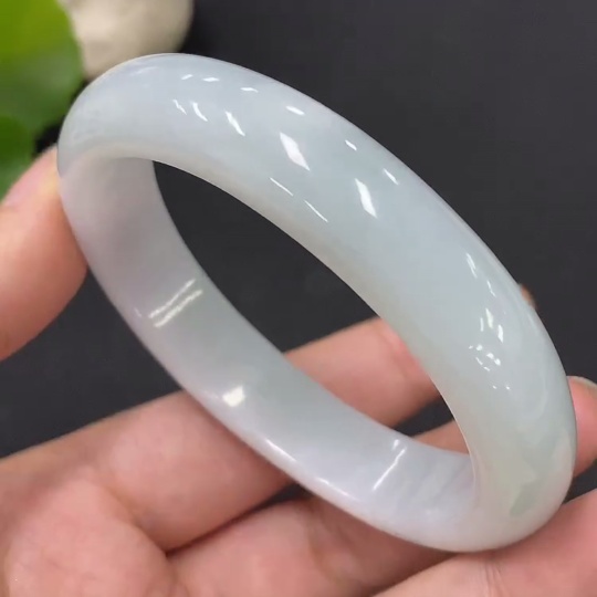 F29356212 Jadeite Concubine Bracelet, Total Weight Approx. 52.99g, Size 56.4/Short Diameter 49