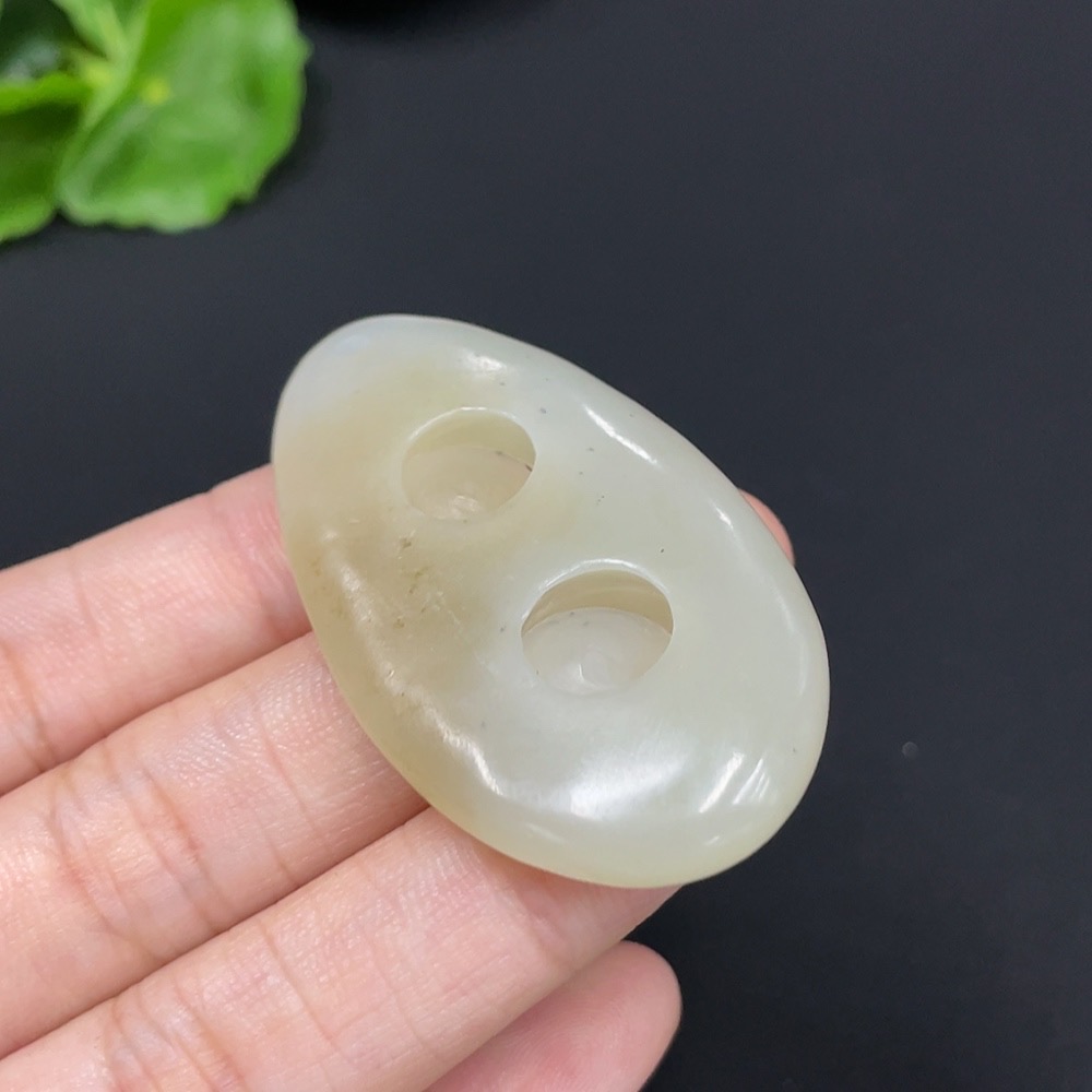 H29430621 Hetian Jade Pendant  Antique Style  Total Weight: Approx. 14g