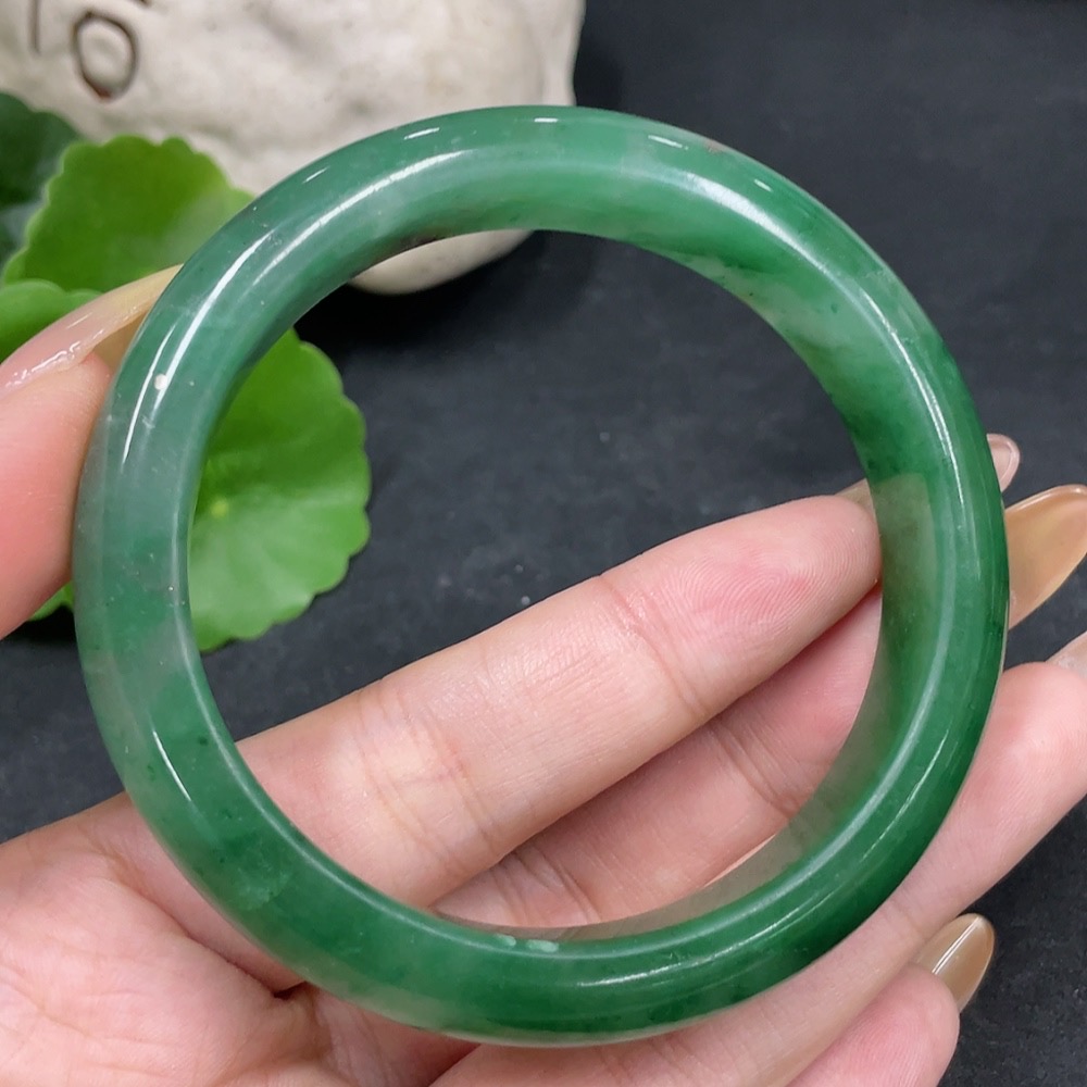 H32776689 African Emerald (Dulong Jade)