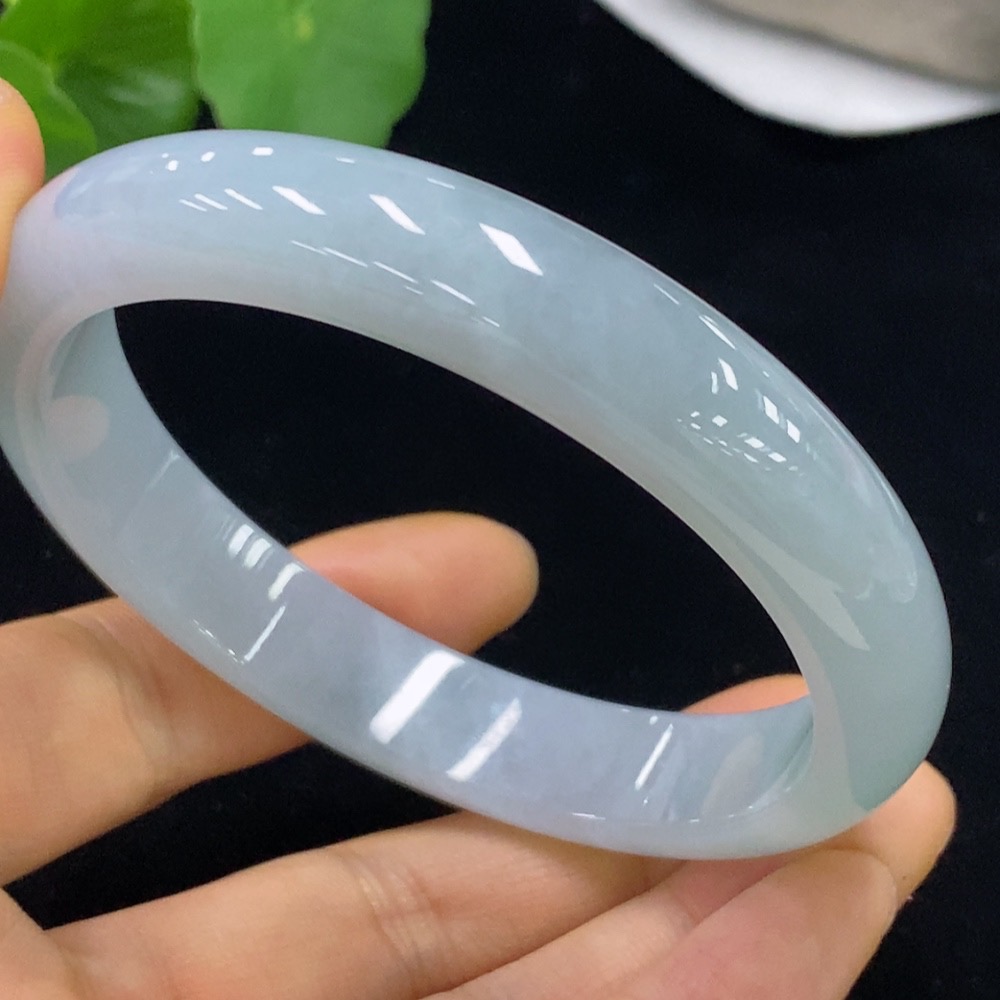 F35135393 Jadeite Round Bracelet Size 61.9 Total Weight Approx. 58.2g