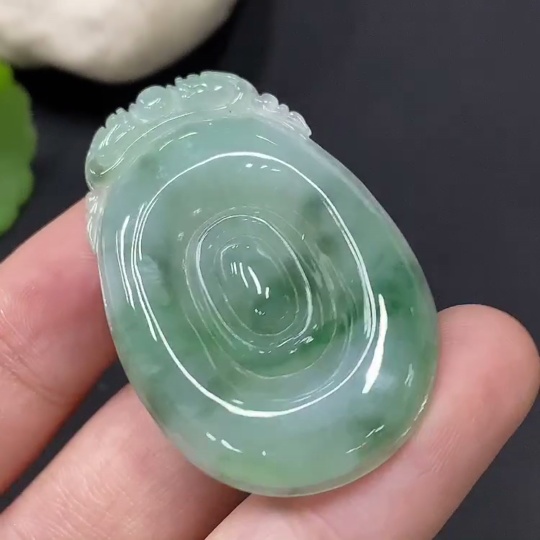 F29393960 Jadeite Pendant Fu Shell, Total Weight Approx. 11.43g