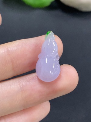 F46601210 翡翠葫芦镶嵌件 货品总重约2g