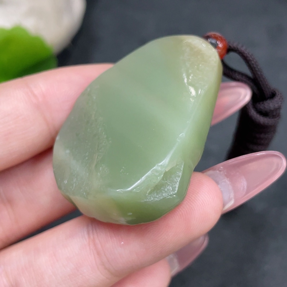H33944265 Hetian Jade Pendant Buddha, Total Weight (including rope): 31.1g