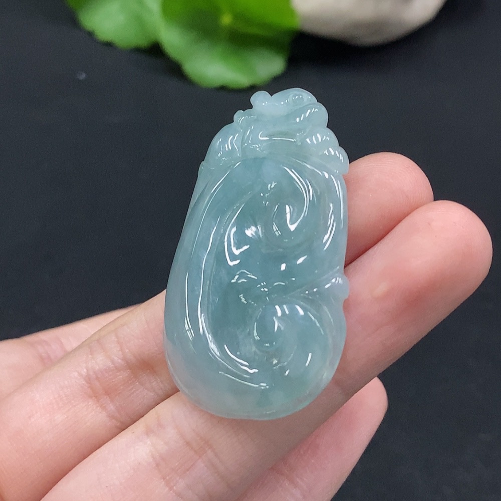 F33927314 Jadeite Ruyi Pendant Total Weight Approx. 13.83g