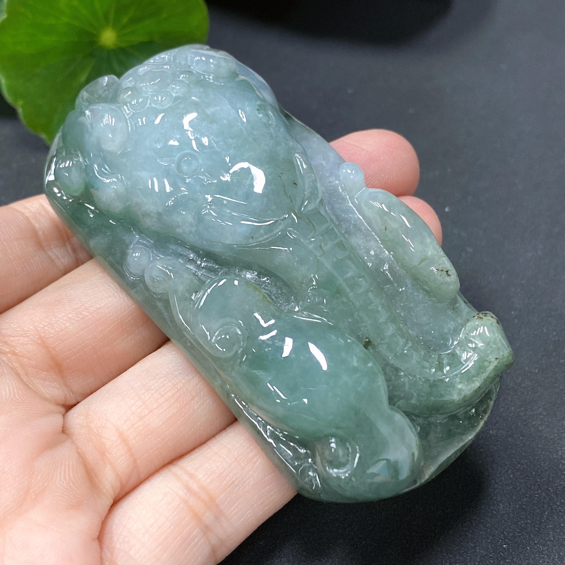 F11189781 JadeitePendant Elephant