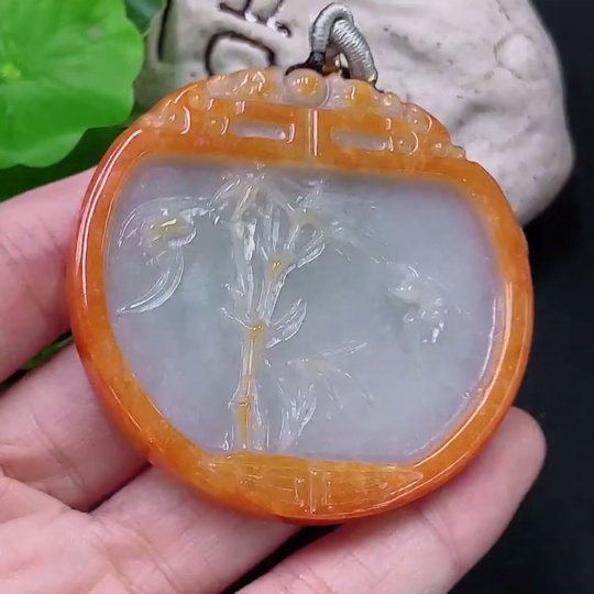 F33943332 Jadeite Bamboo Pendant, Yellow Part Color Origin Undetermined, Total Weight Approximately 40.3g