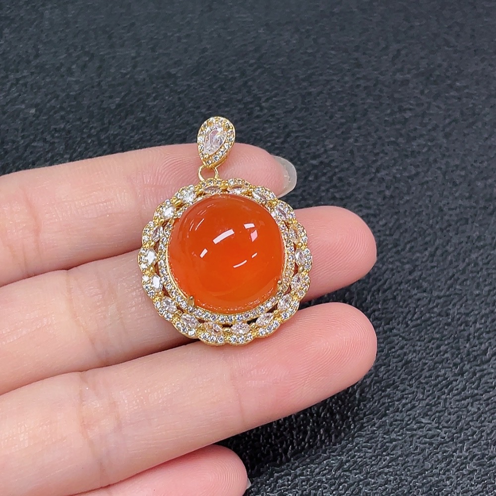 C34949305 South Agate Pendant Non-Gold Total Weight About 8.74ct Size Approx.16.6mm
