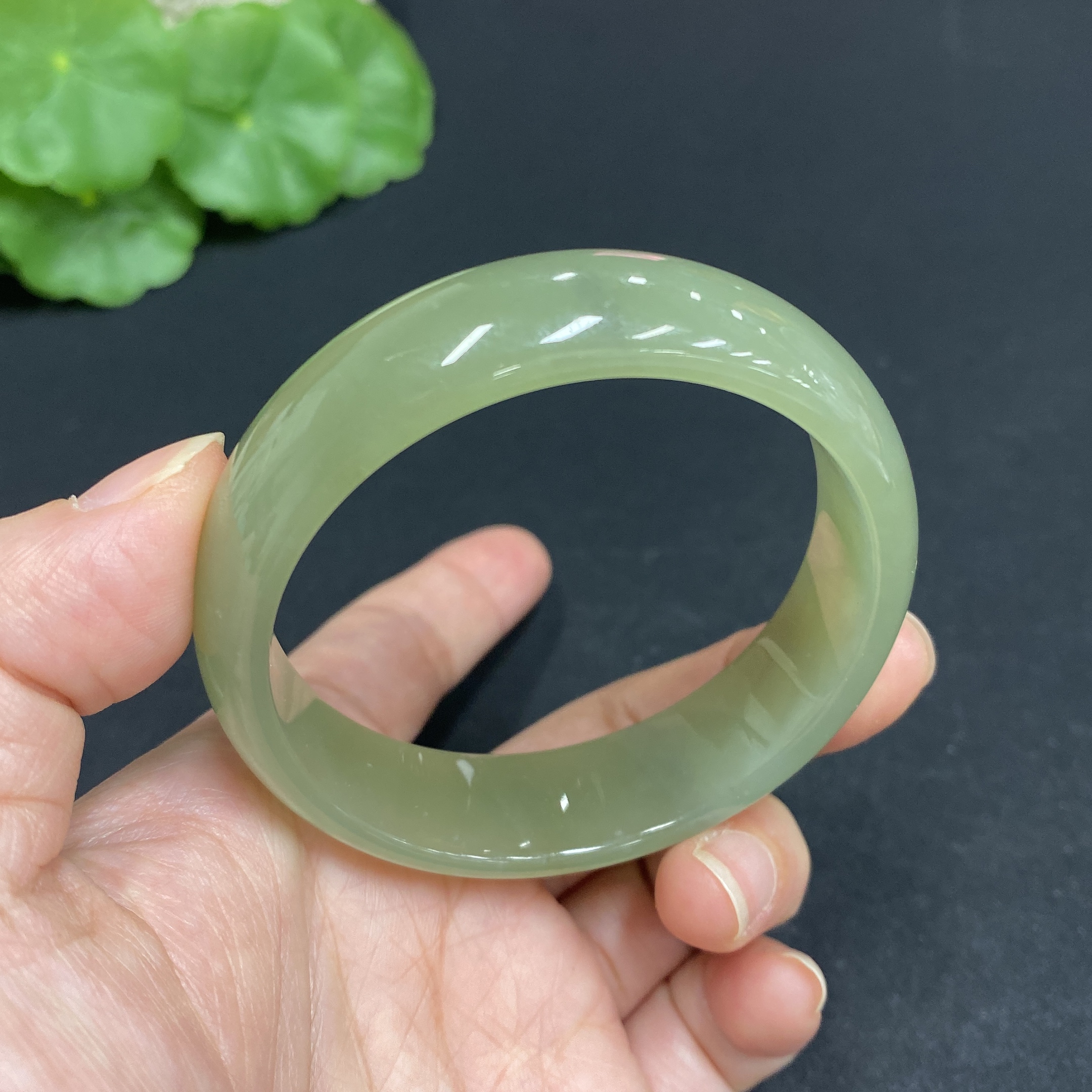 H34036704 Hetian Jade Round Bracelet Size 52.4 Total Weight Approx. 41.8g