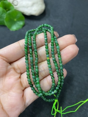 F34031770 Jadeite bead necklace, approx. 2.8mm, total weight approx. 8.2g