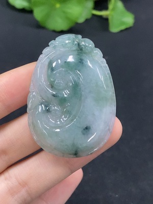 F32820249 Jadeite Ruyi Pendant Total Weight Approx. 14.87g Including Other Mineral Components
