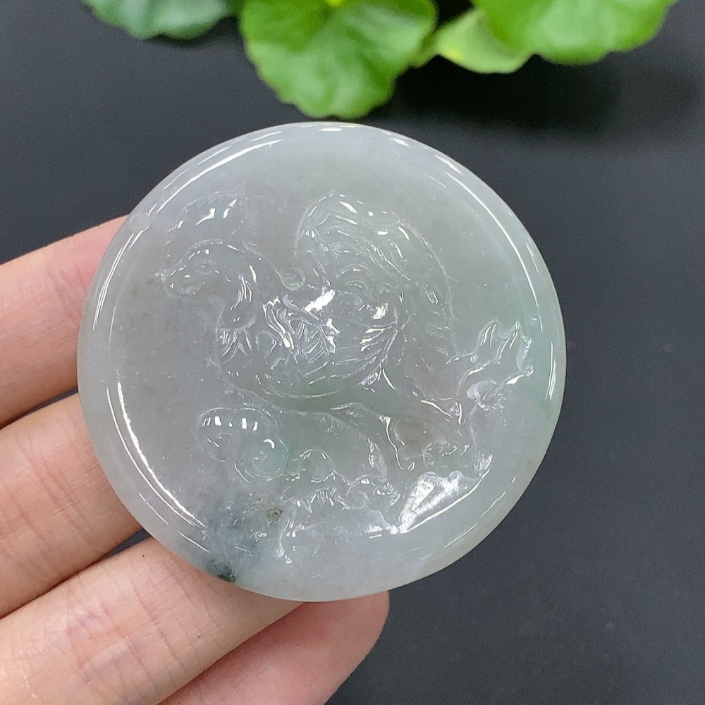 F10468384 Jadeite Rooster Pendant