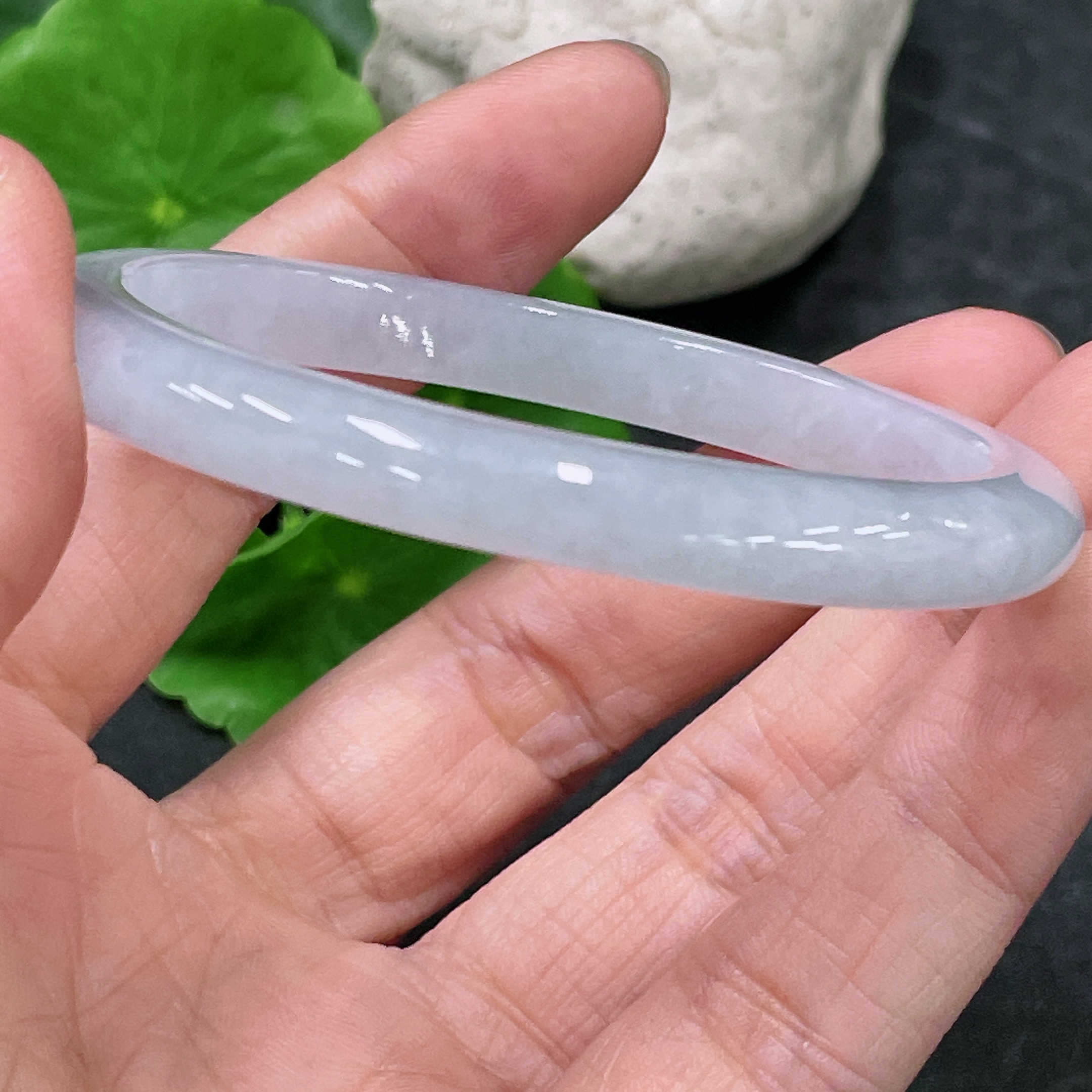 F32748198 Jadeite Noble Consort Bracelet Total weight about 25.65g Size 55.2/Short diameter 49