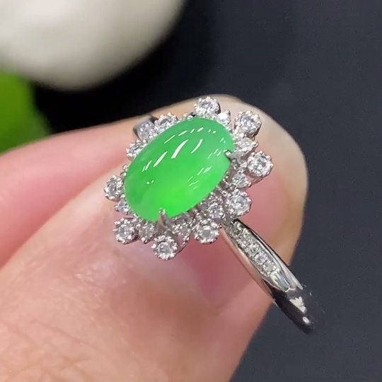 F29357648 Jadeite and Diamond Ring in 18k Gold, Size 13, Total Weight Approx. 2.58g