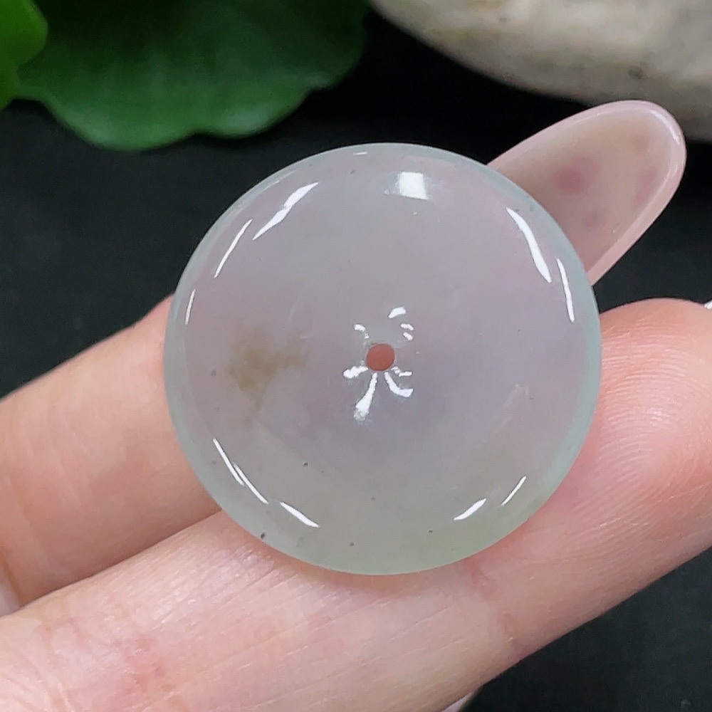 F34069191 Jadeite Safety Buckle Pendant, Total Weight Approx. 4.2g