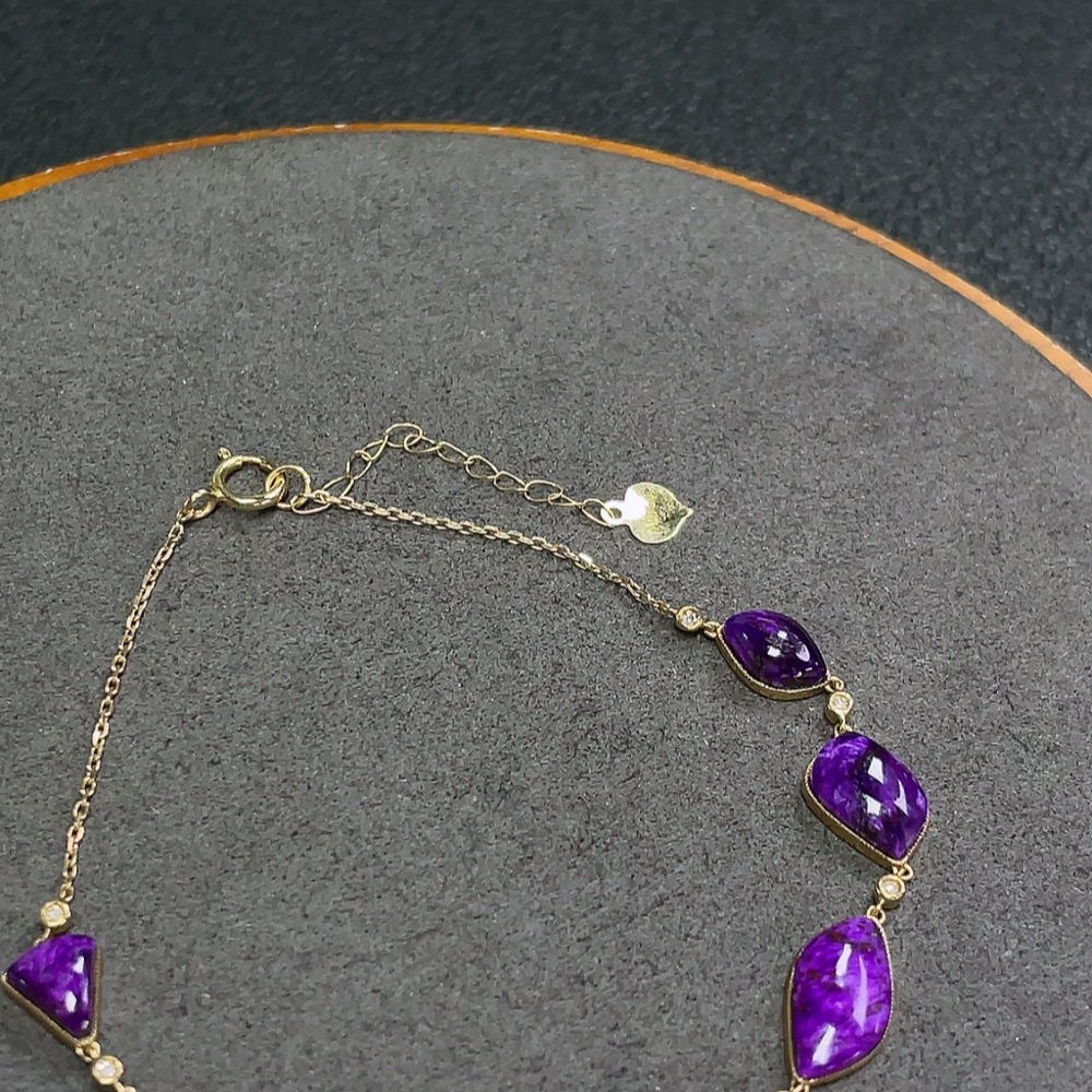 C31654975 Sugilite Bracelet with Other Mineral Components, Main Body Au 63%, Chain 18k Gold, Total Weight Approx. 2.74g, Stone Size 4.3-5.2mm