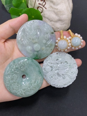 F46594485 翡翠挂件一手走 非金镶（配珍珠）
