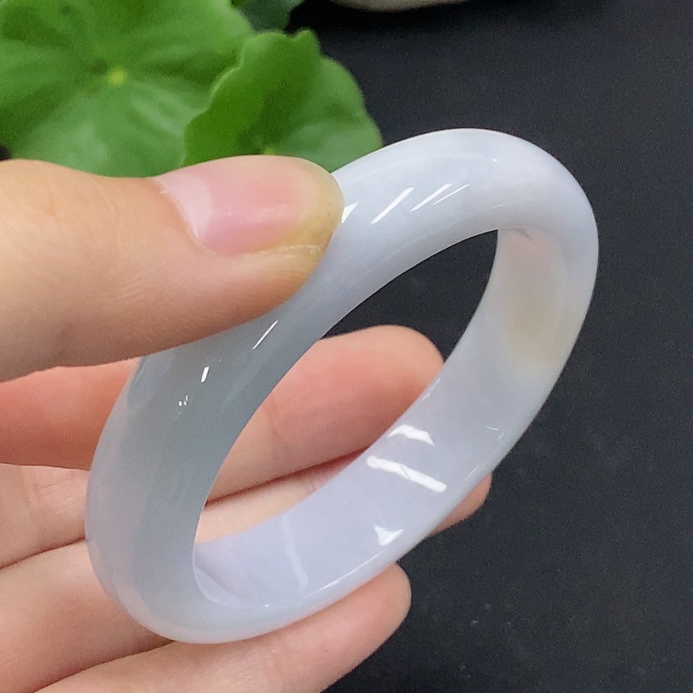 F32787076 Jadeite Concubine Bracelet Size 49/44.2 Total Weight Approx.39g