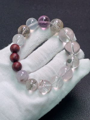 C33892281 Crystal Bracelet, Color Origin Undetermined, Total Weight Approximately 52.59g, Size 12.2-16.5mm (Color)