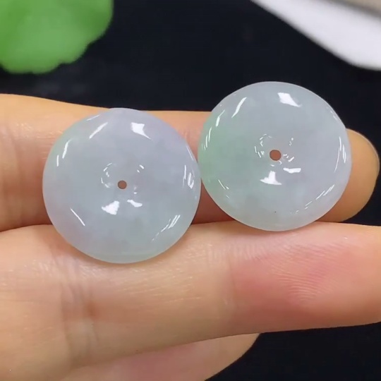 F34024244 Jadeite Pendants Sell as a Lot