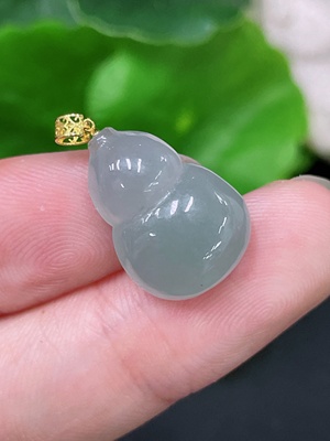 F33893219 Jadeite Pendant Gourd 18k Total Weight Approx. 2.15g