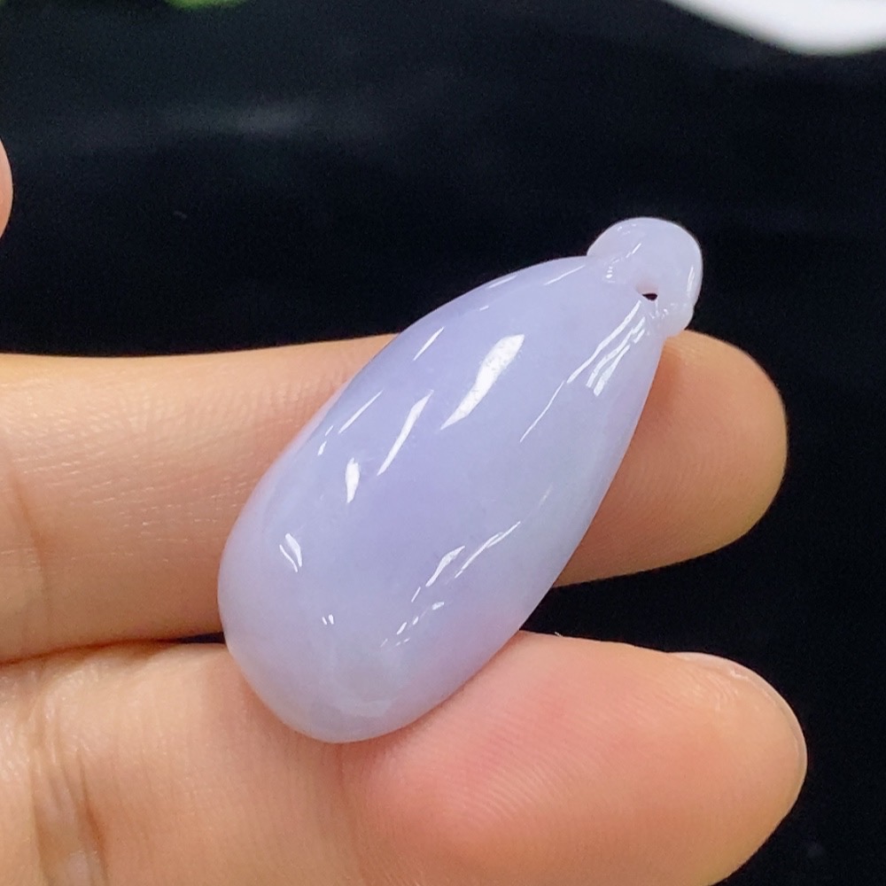 F32732044 Jadeite Fu Gua Pendant