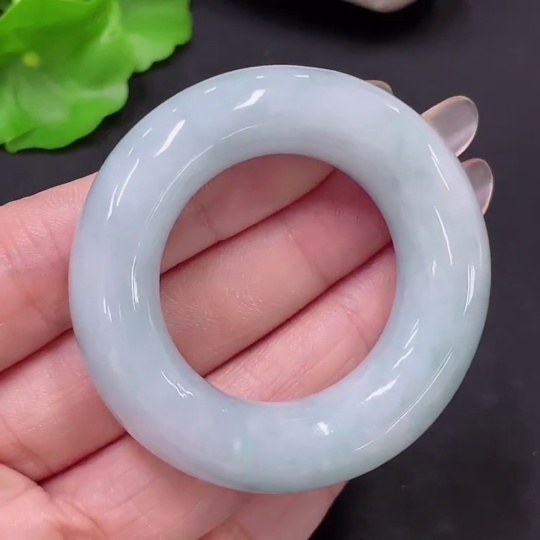 F34064927 Jadeite Pendant Peace Ring Total Weight Approx. 49.18g