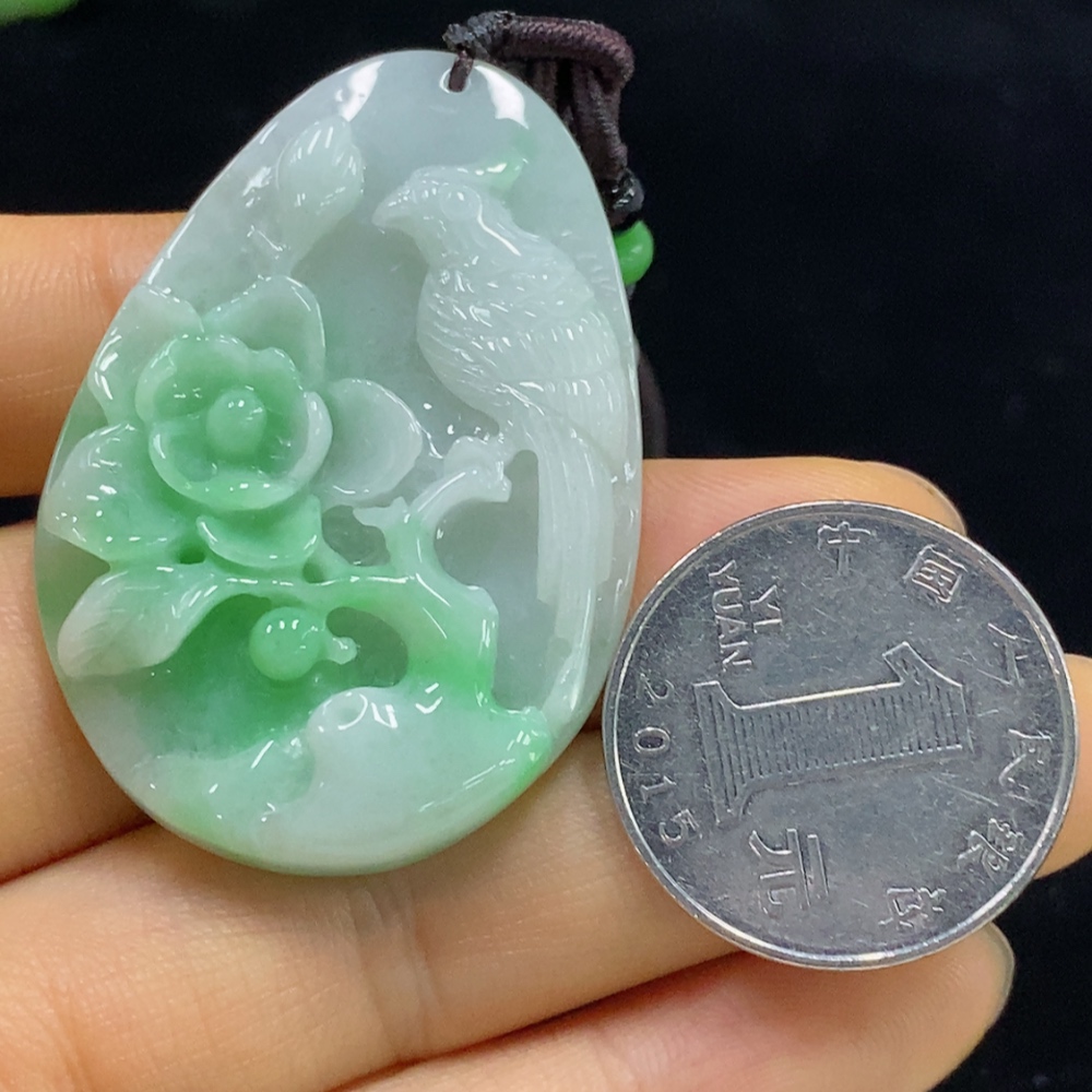 F34024625 Jadeite Pendant with Non-Grade A Beads and Rope, Total Weight Approx. 20.99g