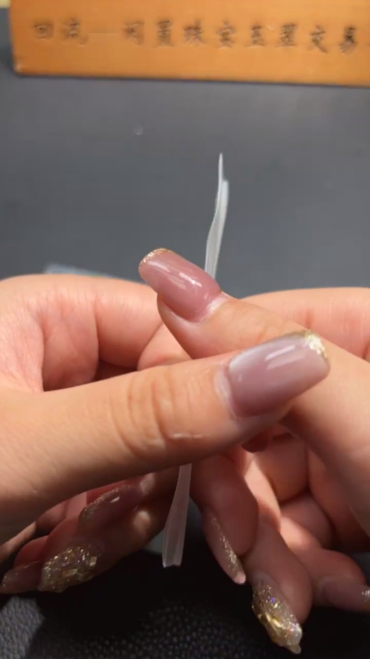 H34072673 Hetian Jade Pendant Antique Style + Scallop Non-Gold Total Weight Approx. 3g