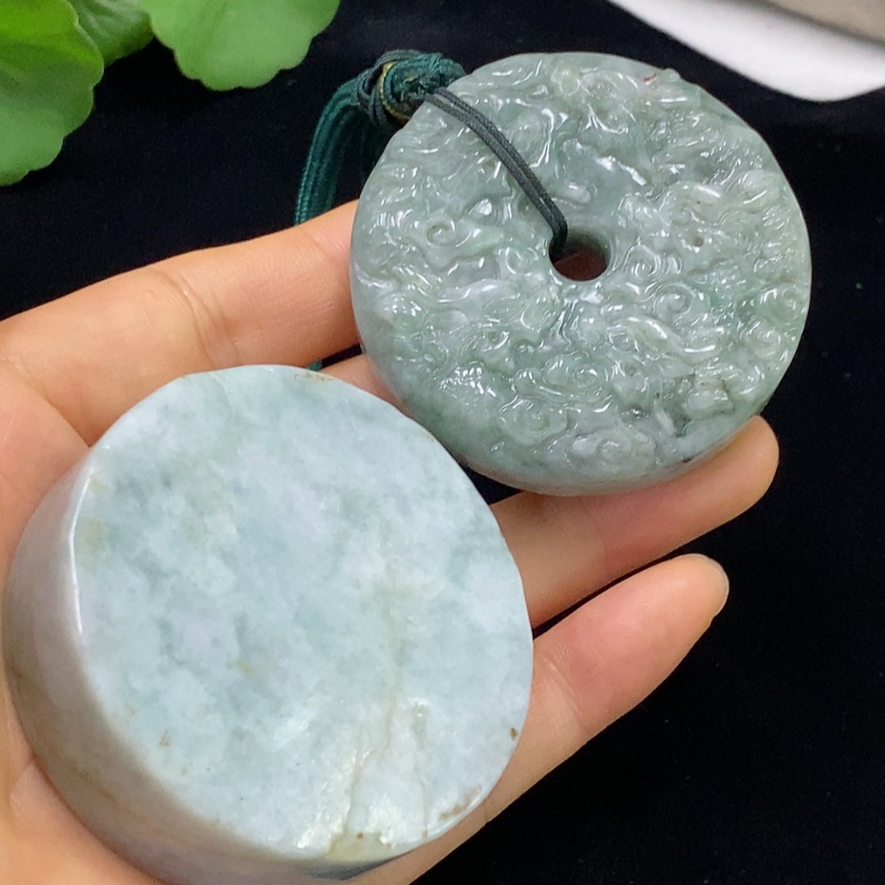 F34948517 Jadeite Pendants Sell as a Lot