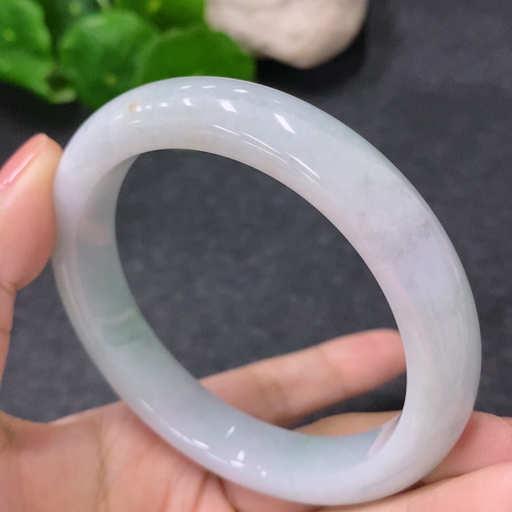 F34997882 Jadeite Regular Bangle Size 57.5mm Total Weight Approx. 57.35g with Breakage/Damage