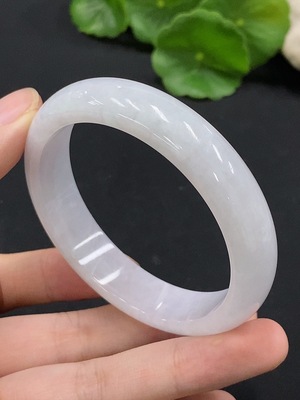 F35113987 Jadeite round bangle size 53.6 total weight about 46.4g