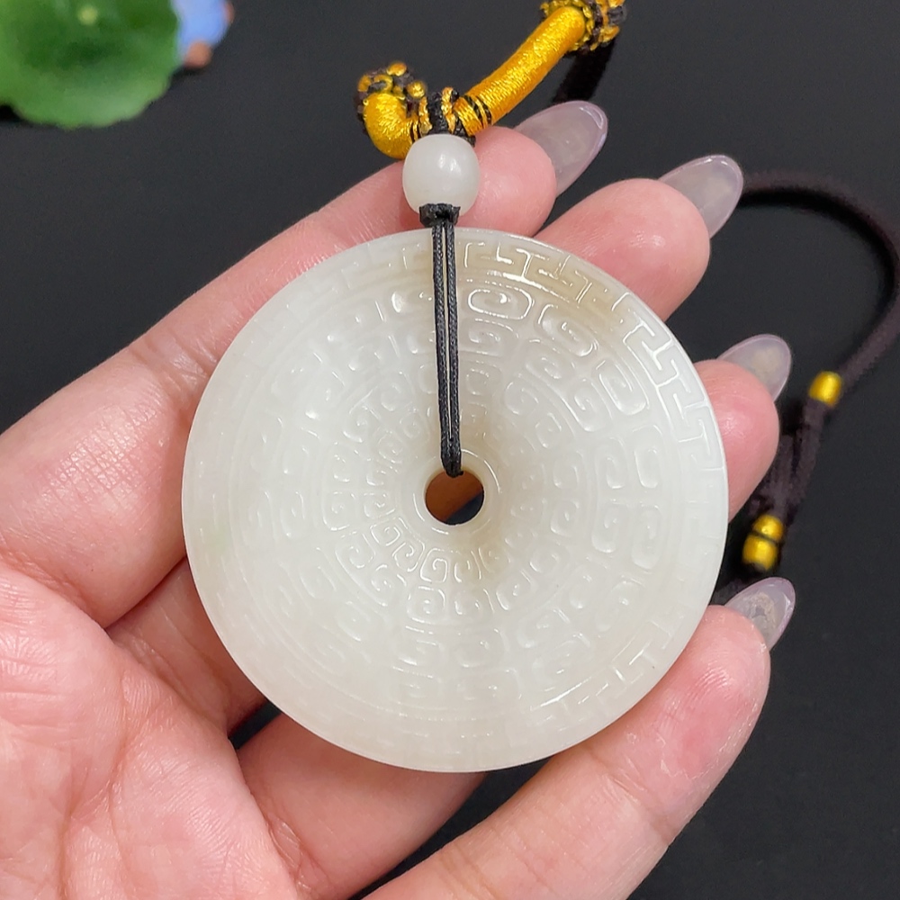 H33900448 Hetian Jade Pendant, Antique-style Button