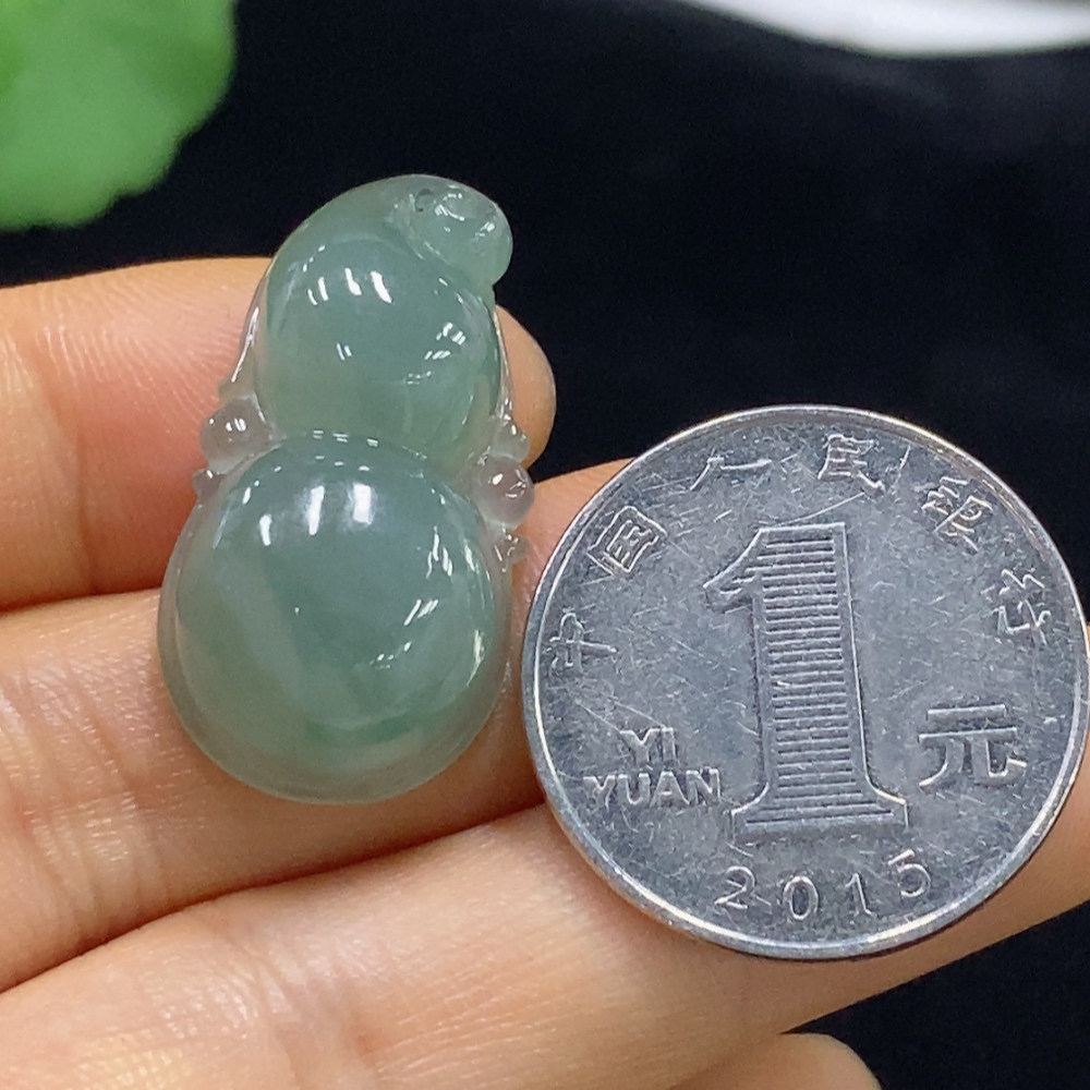 F34025314 Jadeite Gourd Pendant, Total Weight Approx. 6.84g