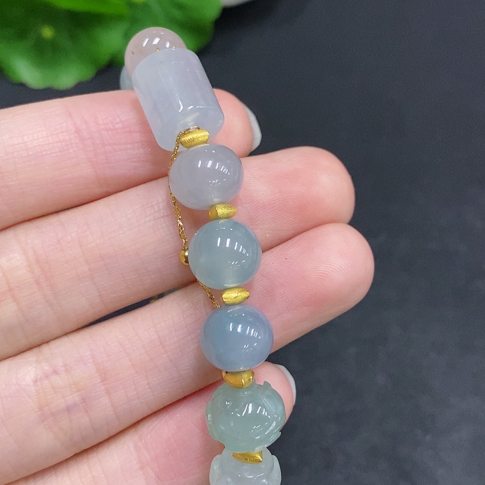 F33941168 Jadeite Bracelet Suspected Red Marked as Gold-Plated, Chain Unmarked Surface Gold Content 75%, Other Unmarked Surfaces Gold Content 63%, Total Weight Approx. 25.7g, Size 9.9mm