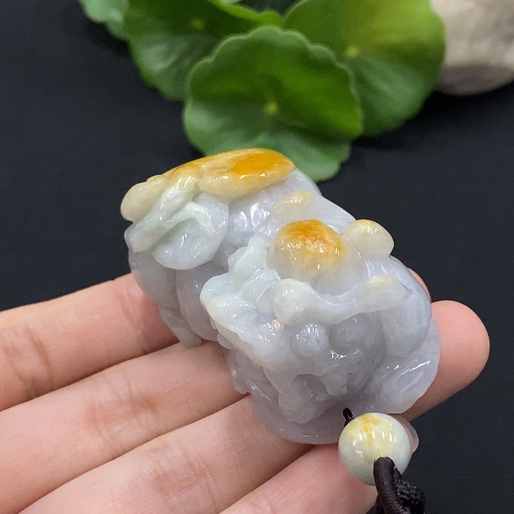 F35114869 Jadeite Pi Xiu Pendant, Total Weight Approx. 76.77g