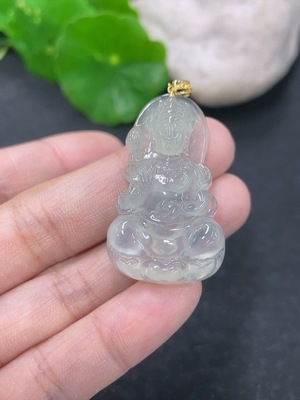 F46568154 翡翠挂件度母 18k 非钻（太小无法确定天然成因）货品总约重6.88g