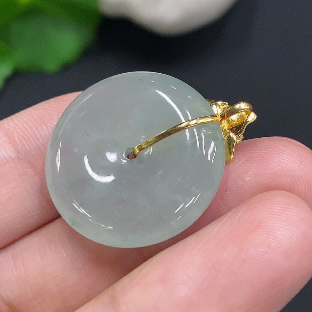 F34050339 Jadeite Safety Buckle with 18K Gold Fastener, Total Weight Approx. 5.5g (Non-Diamond)