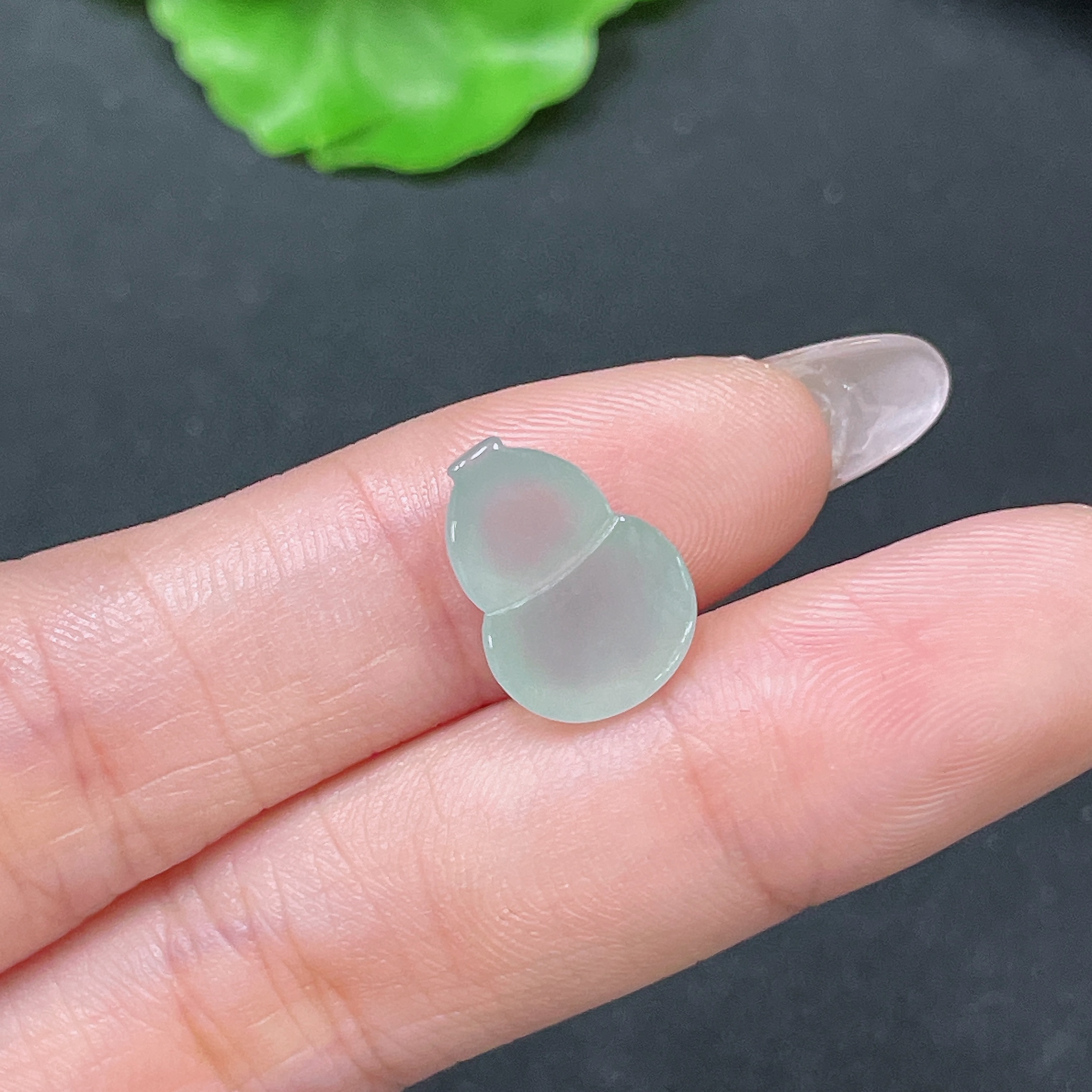 F35138426 Jadeite Gourd Pendant Total Weight Approx. 1.37g