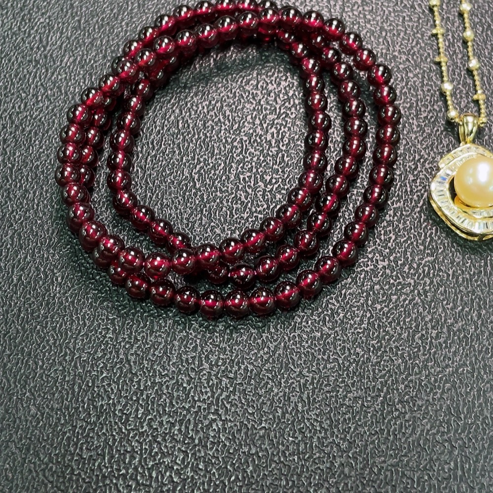 C34949908 Garnet Bead Strand + Pearl Necklace Non-Gold Total Weight Approx. 33.94g Sell as a Lot