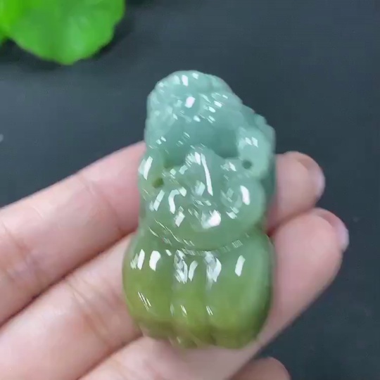 F28200234 Jadeite Pi Xiu Pendant Total Weight Approx. 29.8g