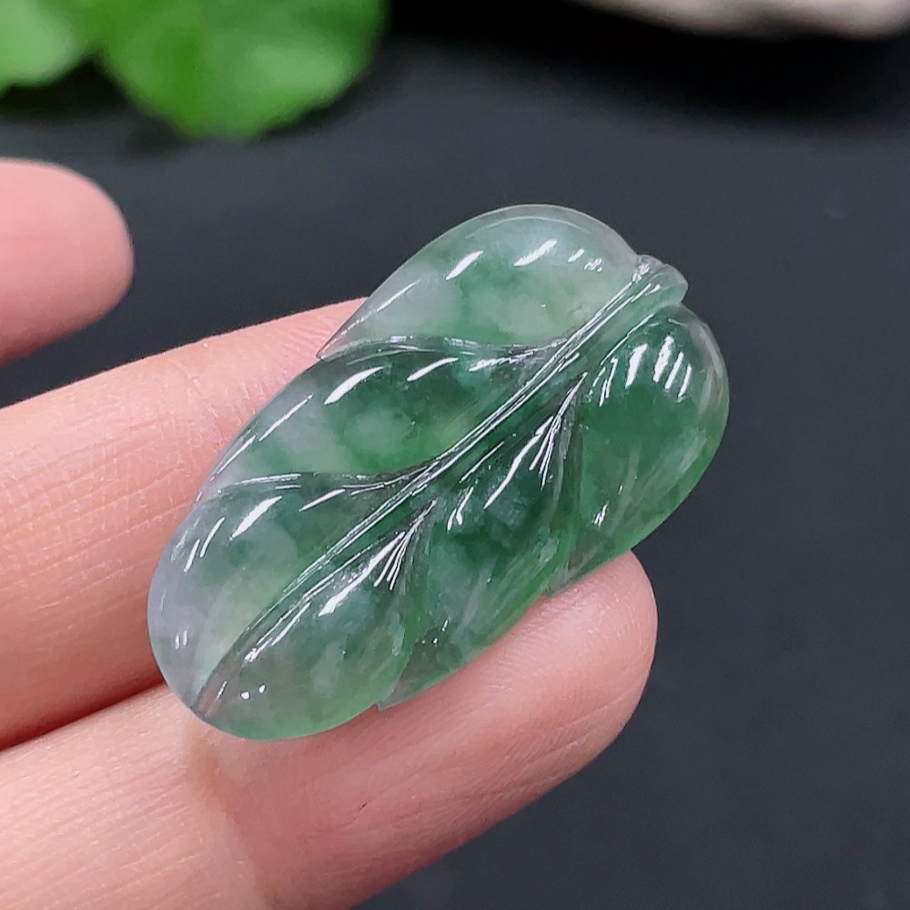 F25906471 Jadeite Safety Buckle Pendant, Total Weight Approx. 5.25g