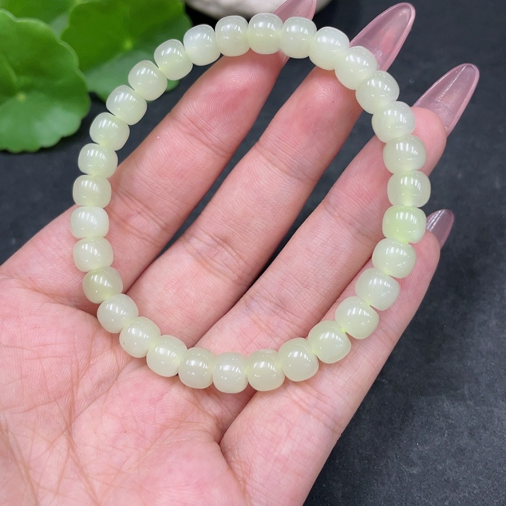 H33885863 Hetian Jade Bracelet approx. 6.7mm total weight approx. 16.5g